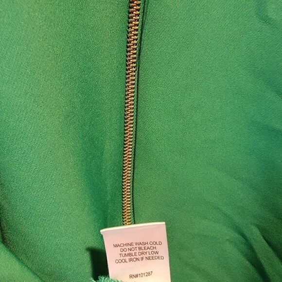 Alexia Admor Karin Trumpet Dress Green 1x NWOT - Picture 6 of 6